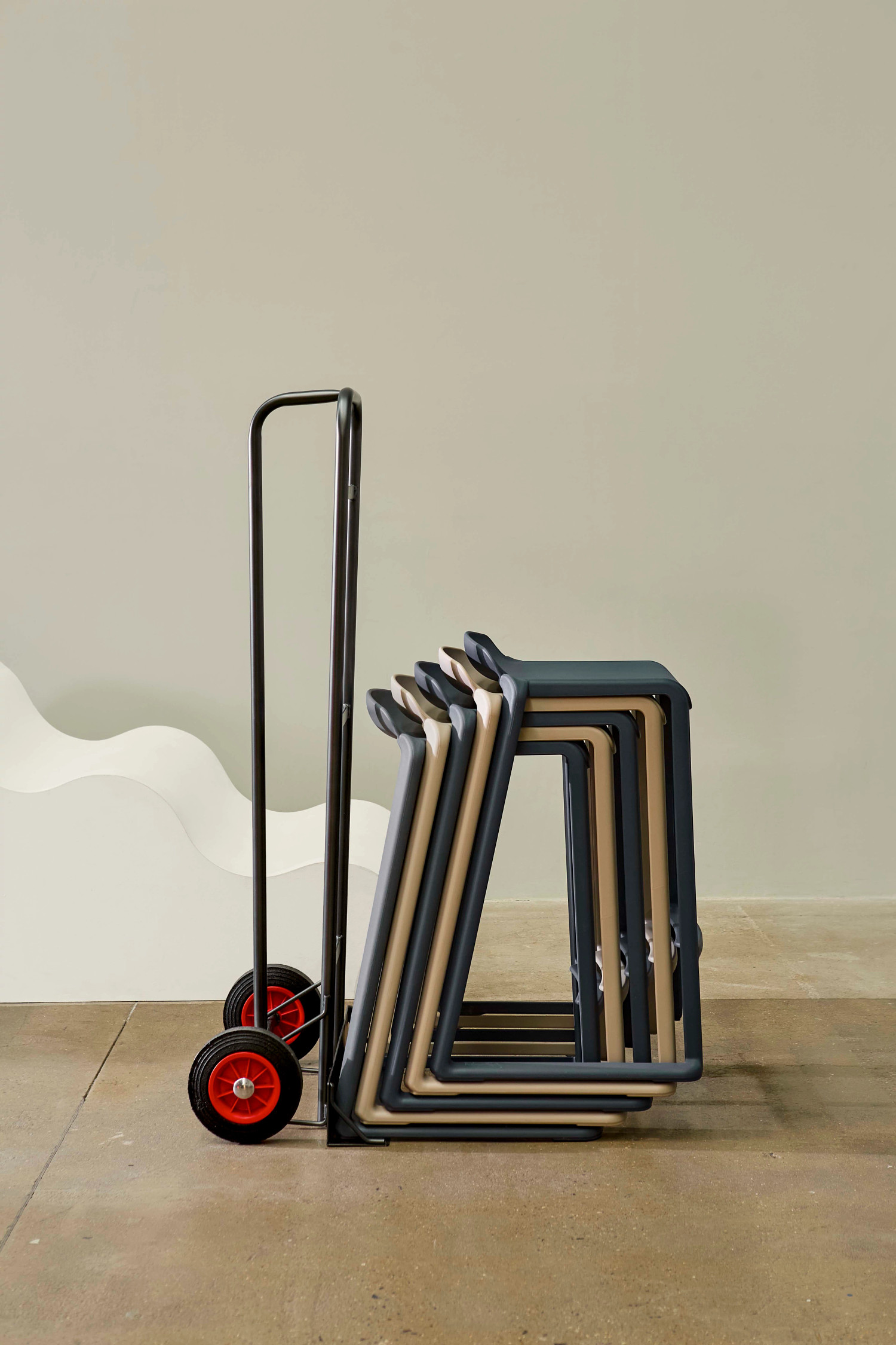 Postura+ One Piece Low Back Stool - Image 4