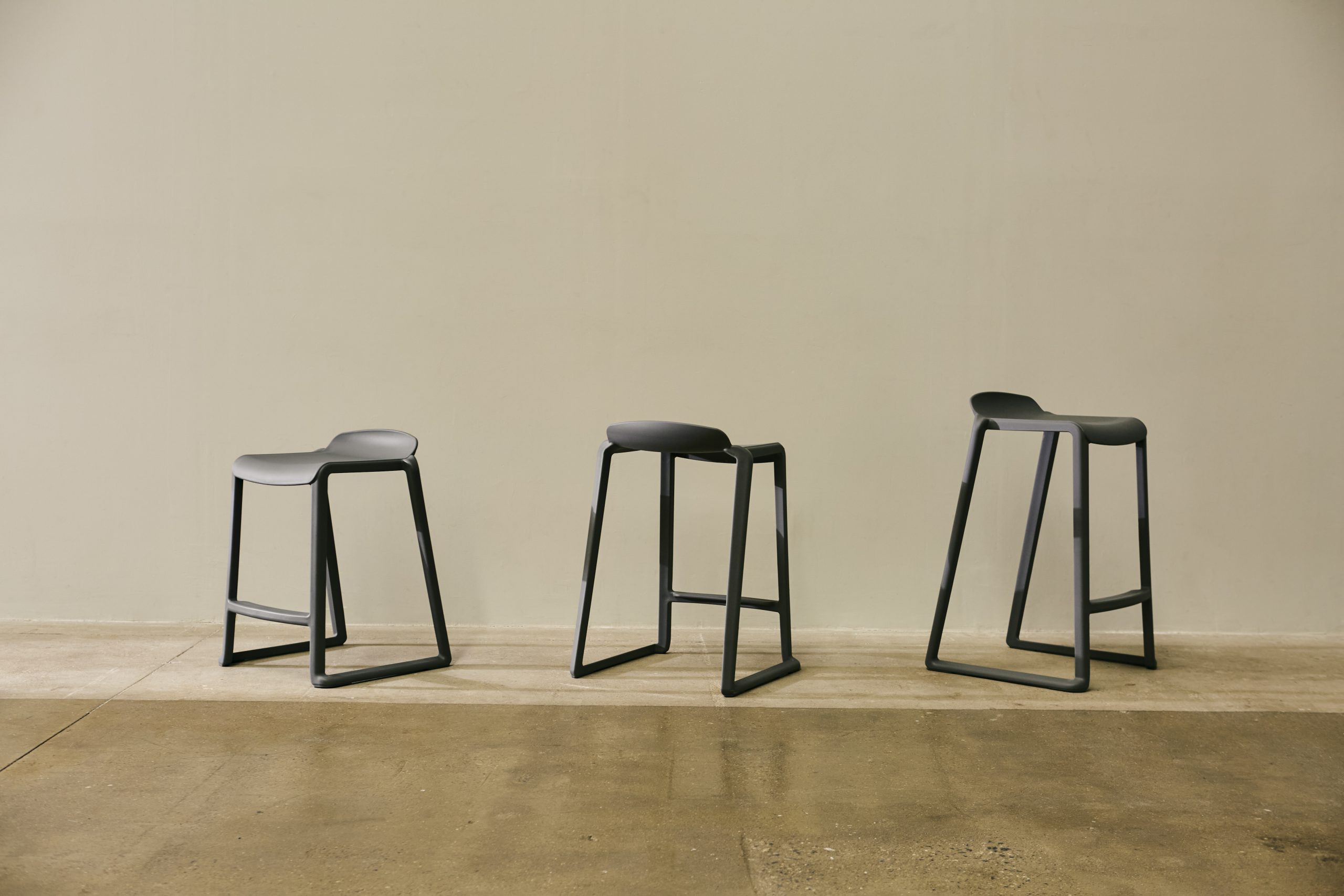 Postura+ One Piece Low Back Stool