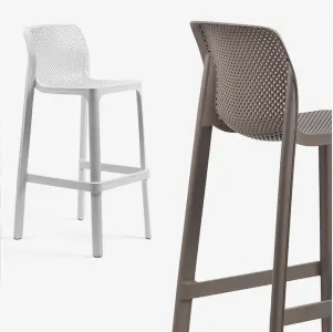 STOOLS